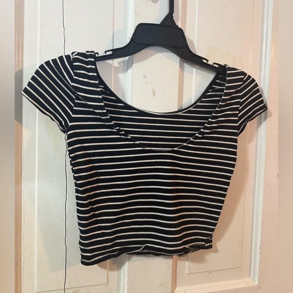 Striped Top - Picture 4 of 6